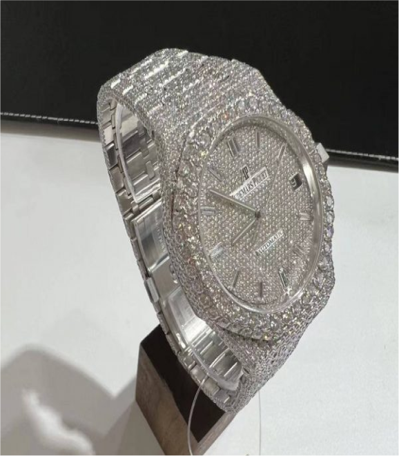 VVS Moissanite Audemars Piguet 15500 White